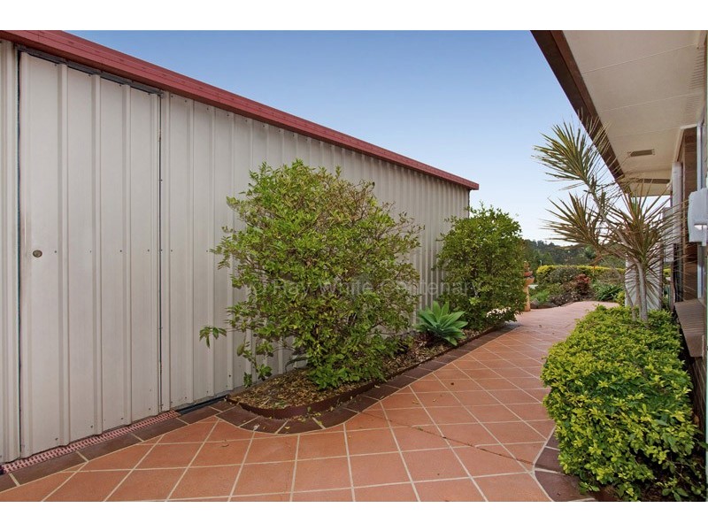 7 Oron Close, Westlake QLD 4074