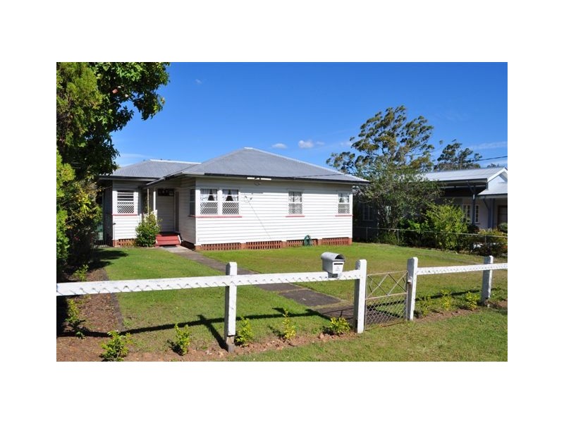 Holland Park QLD 4121