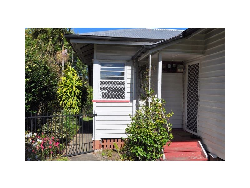Holland Park QLD 4121
