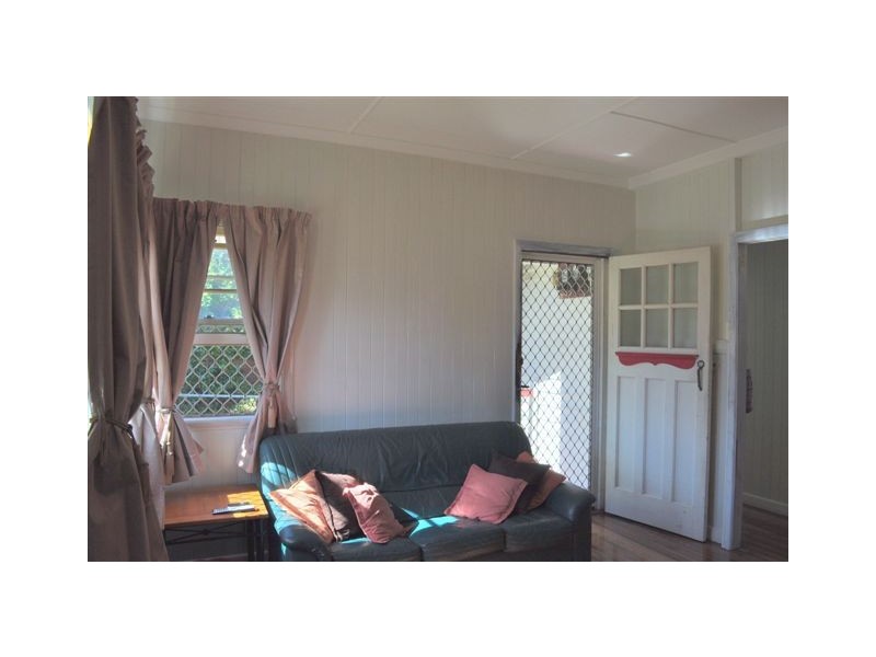 Holland Park QLD 4121