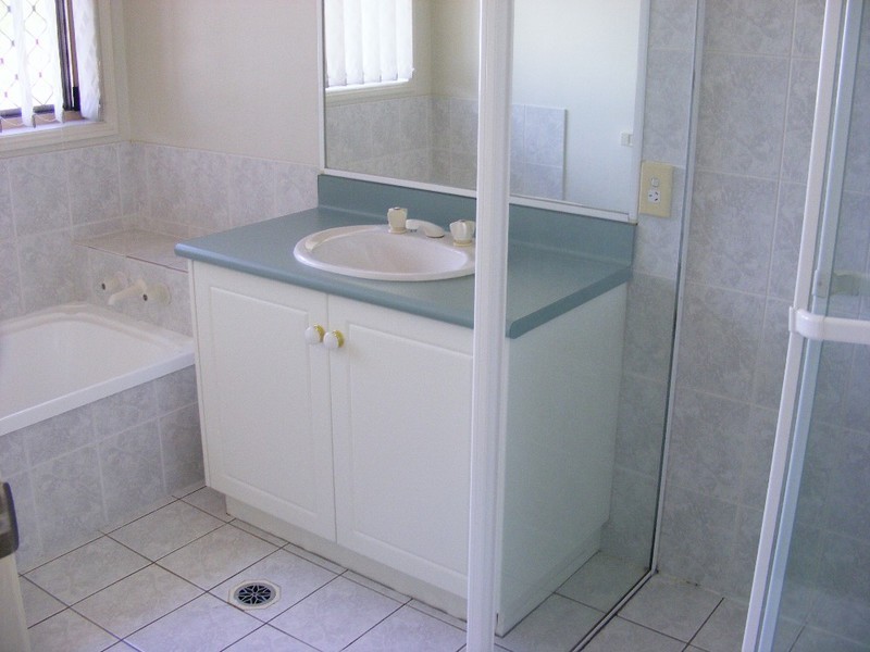 Sinnamon Park QLD 4073