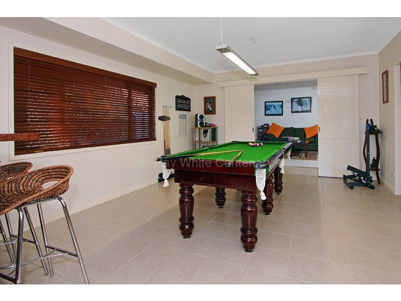 Mount Ommaney QLD 4074