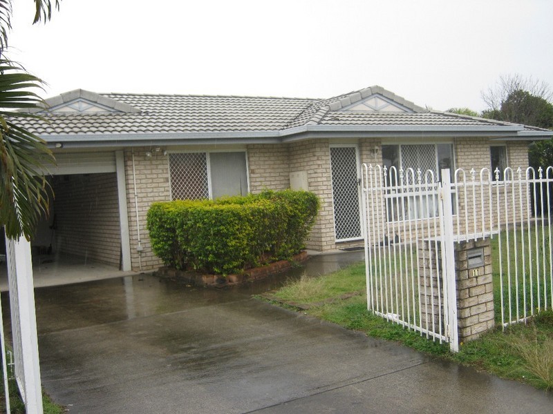 11 Rory Street, Richlands QLD 4077