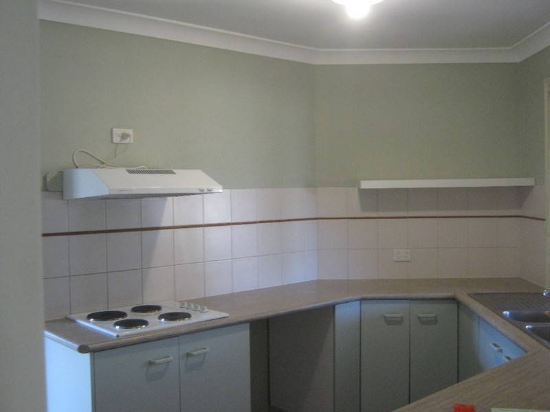 1 Tomkins Road, Riverhills QLD 4074