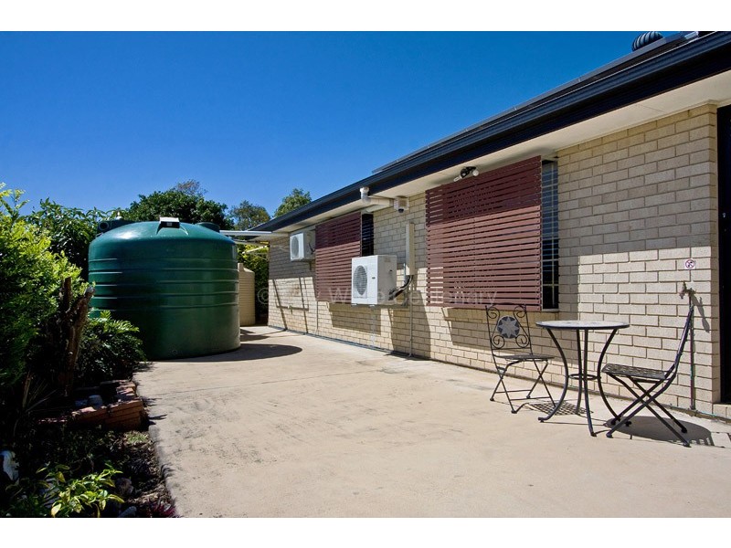 Oxley QLD 4075