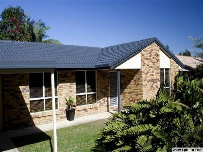 Seventeen Mile Rocks QLD 4073