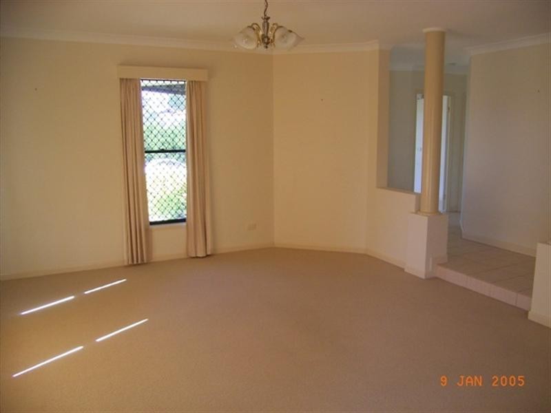 Sinnamon Park QLD 4073