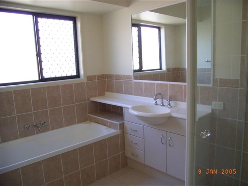 Sinnamon Park QLD 4073