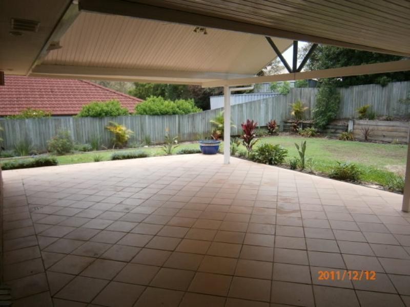 37 Dewsbury Street, Middle Park QLD 4074