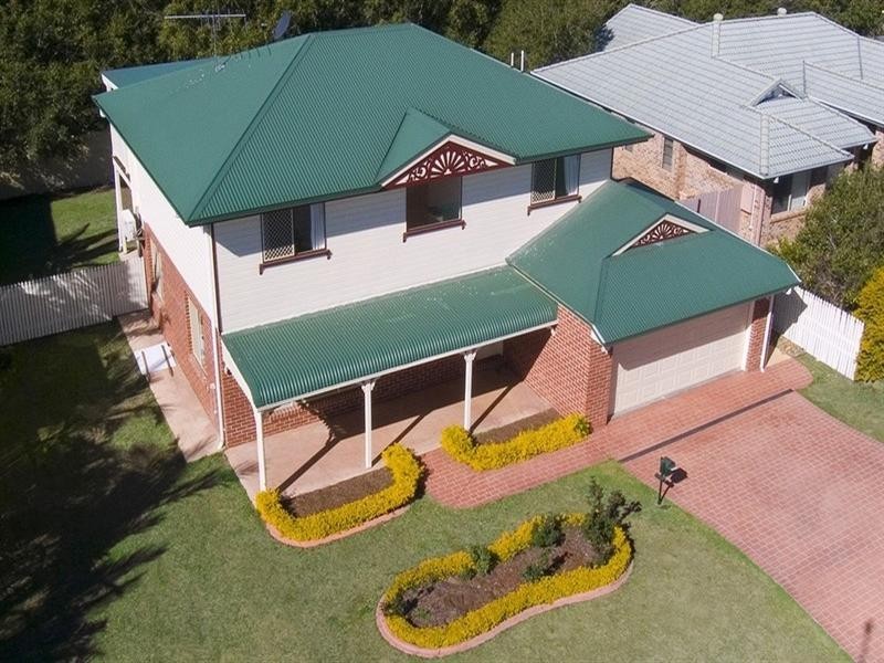 8 Karumba Place, Riverhills QLD 4074