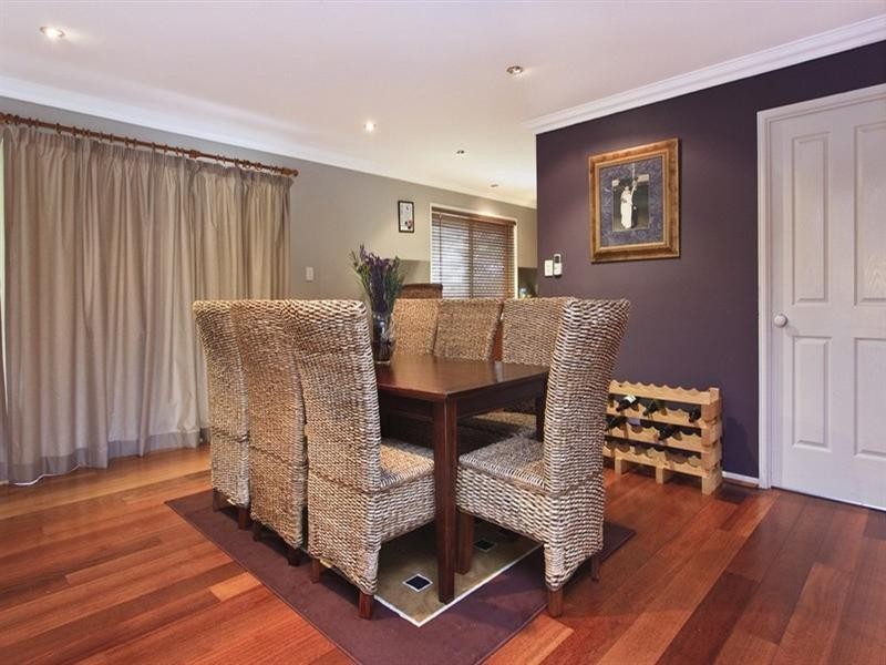 8 Karumba Place, Riverhills QLD 4074