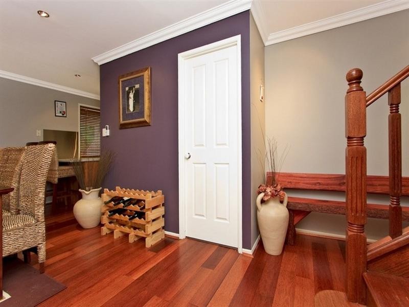 8 Karumba Place, Riverhills QLD 4074