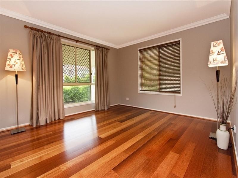 8 Karumba Place, Riverhills QLD 4074