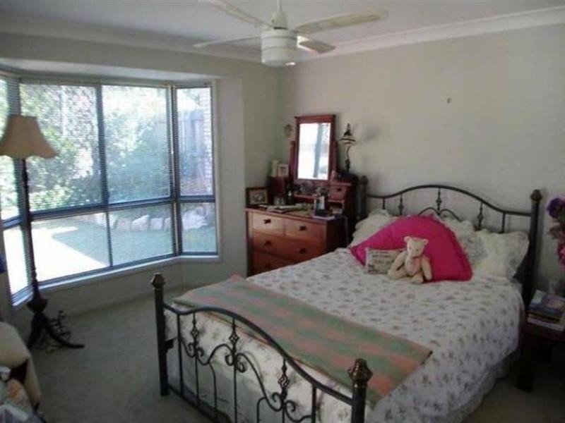 17 Murray Place, Forest Lake QLD 4078