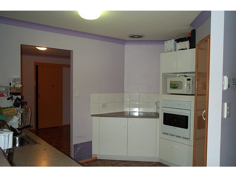 2 Bowerbird Close, Doolandella QLD 4077