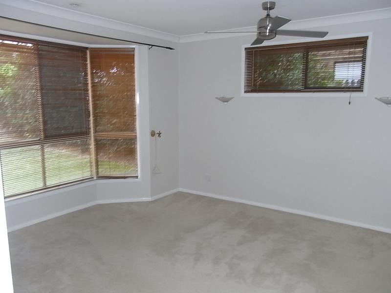 302A Horizon Drive, Westlake QLD 4074