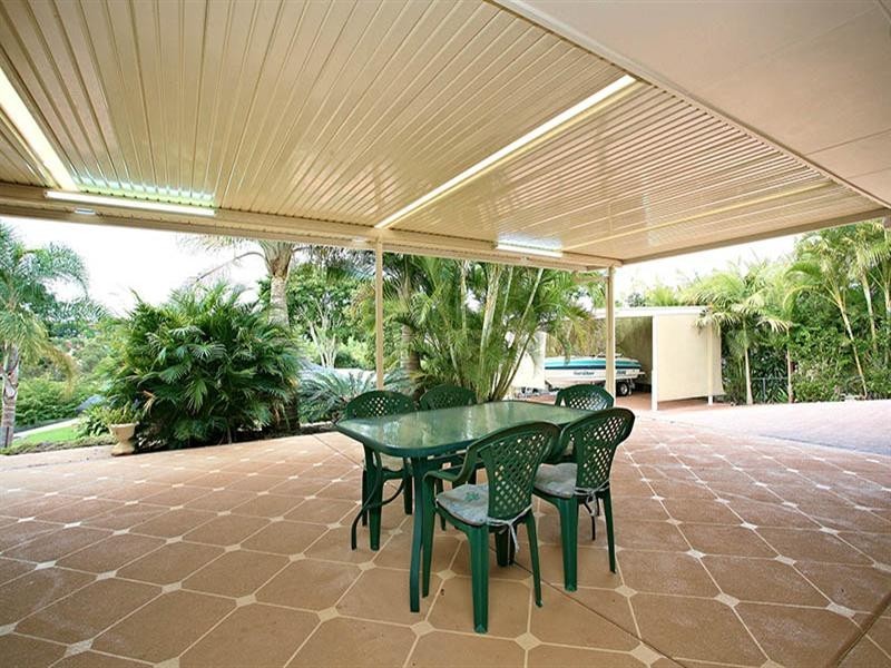 6 Samson Place, Sinnamon Park QLD 4073