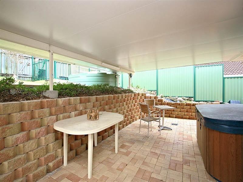 6 Samson Place, Sinnamon Park QLD 4073