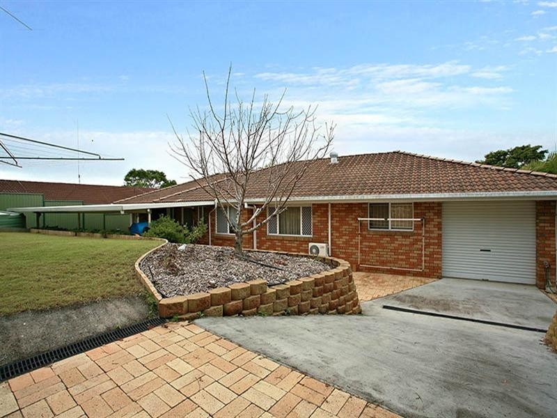 6 Samson Place, Sinnamon Park QLD 4073