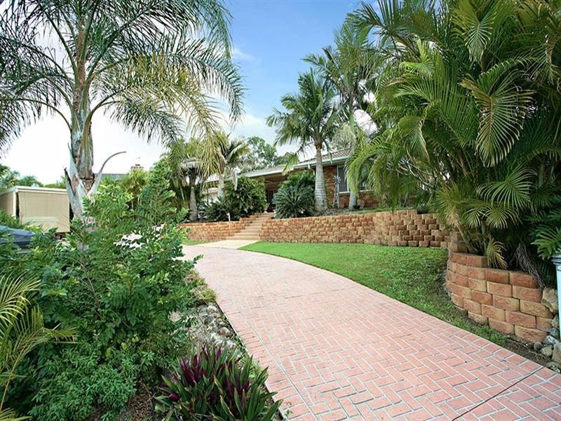 6 Samson Place, Sinnamon Park QLD 4073