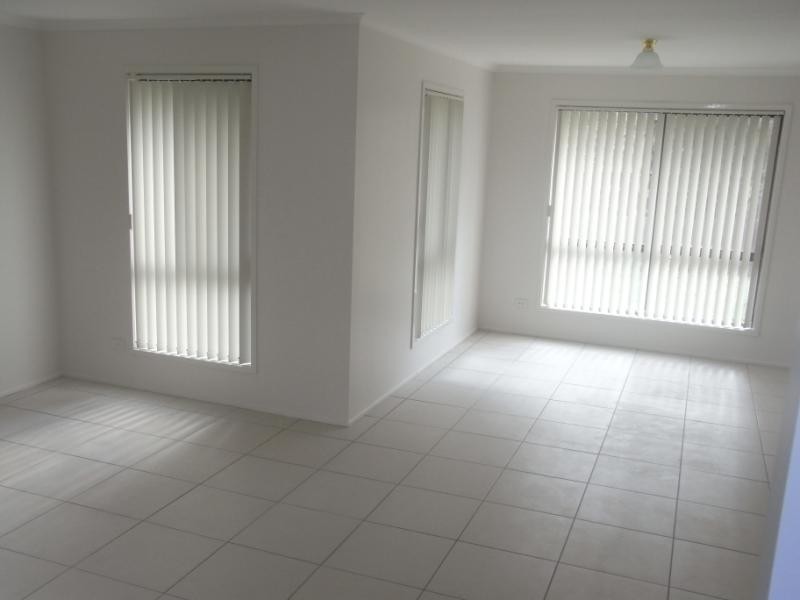 Sinnamon Park QLD 4073