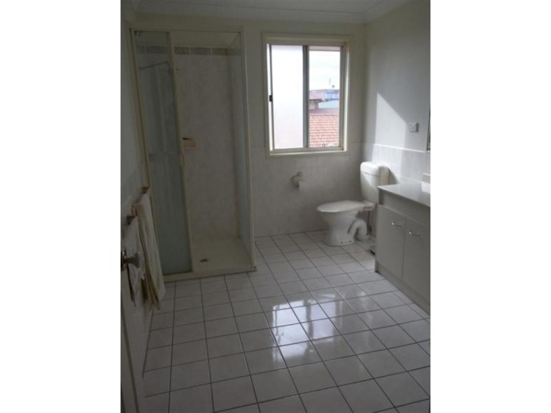 105 McPherson Road, Sinnamon Park QLD 4073