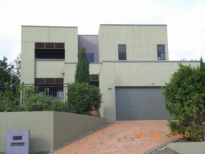 16 Bartok Place, Mount Ommaney QLD 4074