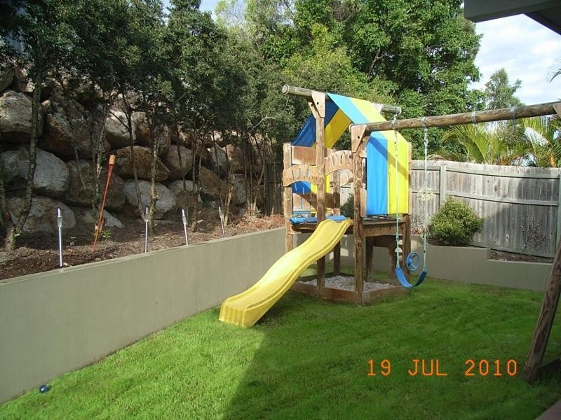 16 Bartok Place, Mount Ommaney QLD 4074