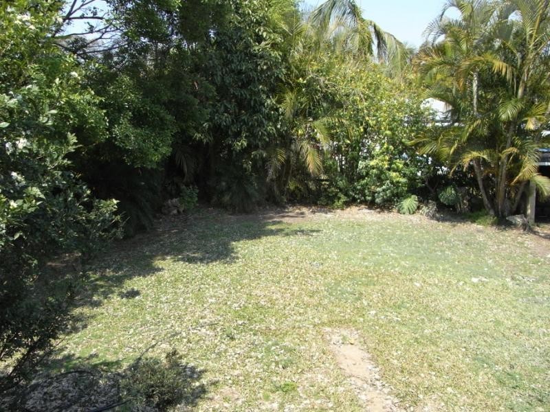 11 Calston Street, Oxley QLD 4075