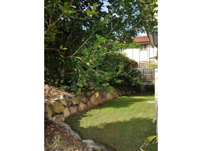 5 Deborah Place, Westlake QLD 4074