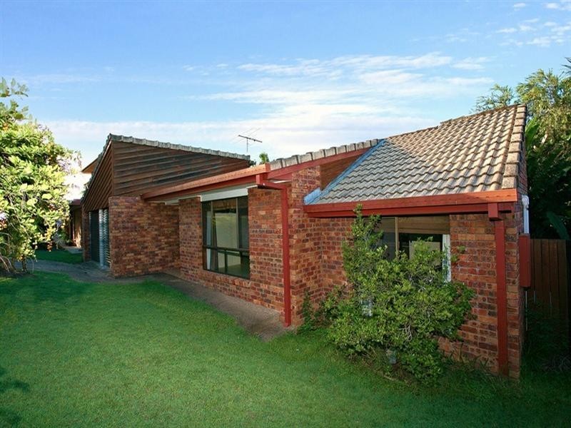 70 Raeside Street, Westlake QLD 4074