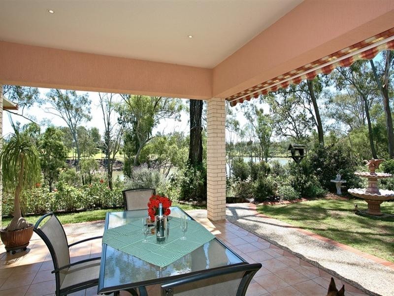 69 Daintree Place, Riverhills QLD 4074