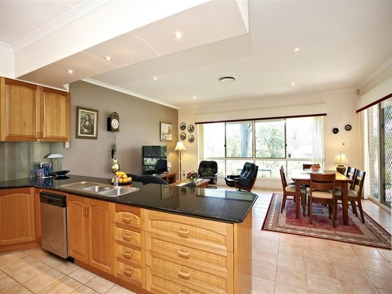 69 Daintree Place, Riverhills QLD 4074