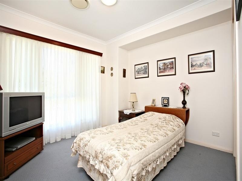 69 Daintree Place, Riverhills QLD 4074