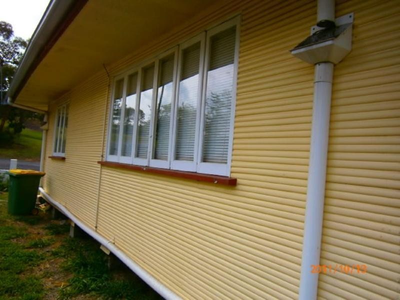 5 Telegraph Lane, North Ipswich QLD 4305