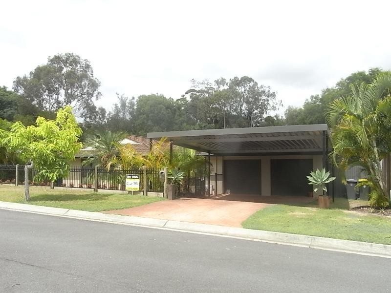 7 Norfolk Place, Seventeen Mile Rocks QLD 4073