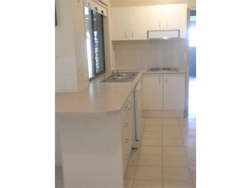 7 Norfolk Place, Seventeen Mile Rocks QLD 4073