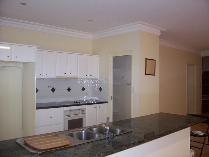 Mount Ommaney QLD 4074