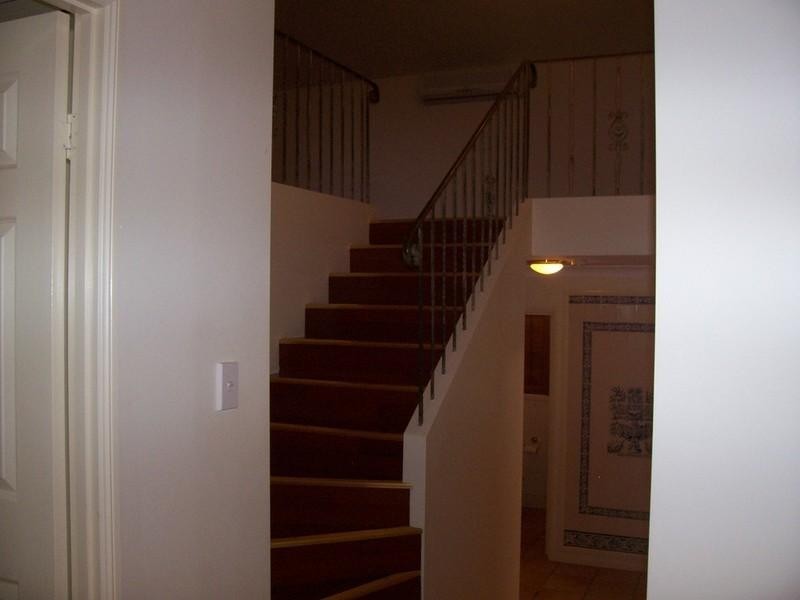 Mount Ommaney QLD 4074