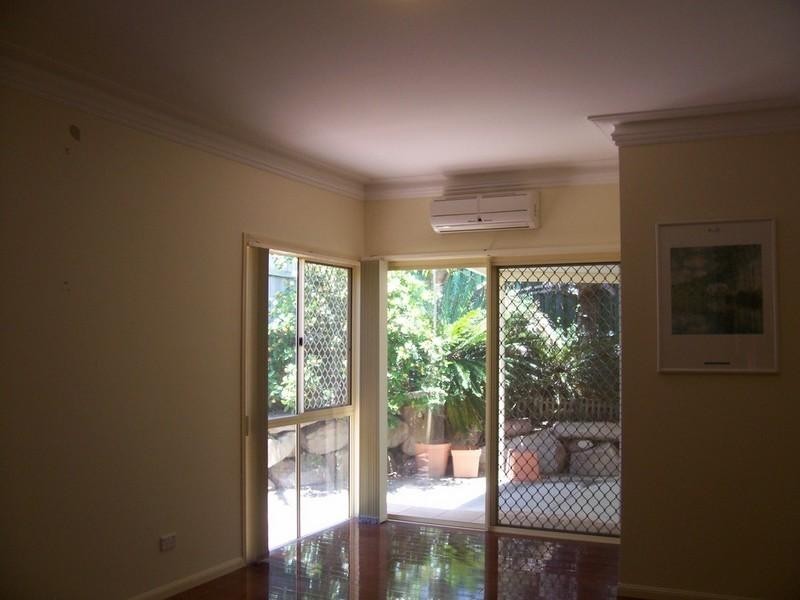 Mount Ommaney QLD 4074