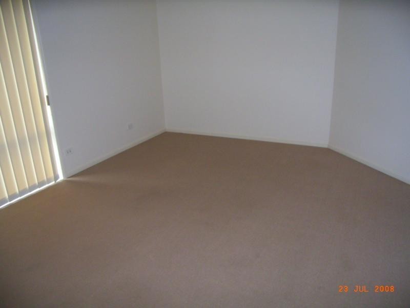 13 Bensley Place, Riverhills QLD 4074