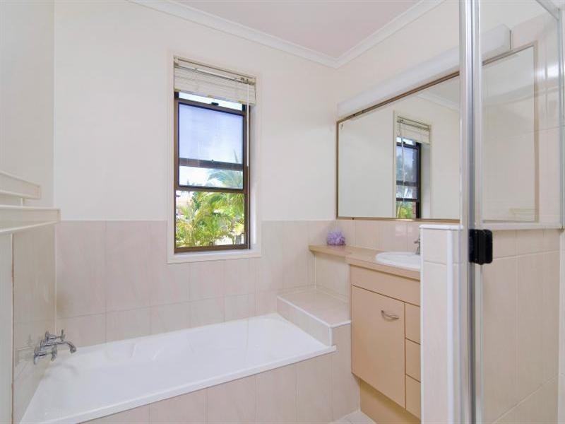 34 Cotter Crescent, Riverhills QLD 4074