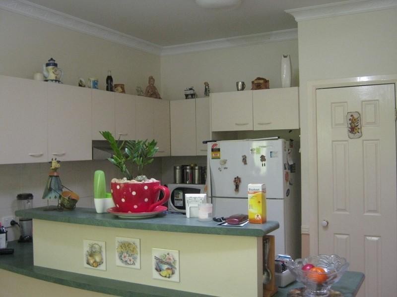 25 Central Street, Forest Lake QLD 4078