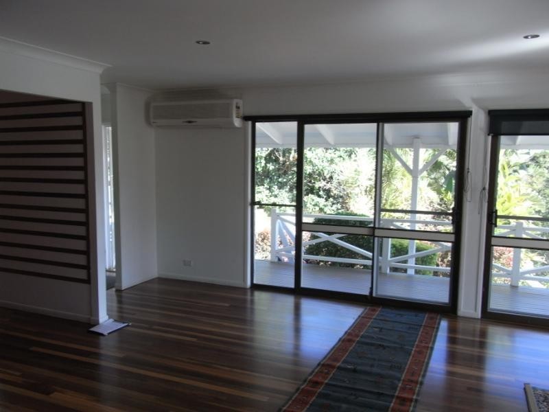 Seventeen Mile Rocks QLD 4073