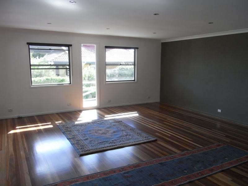 Seventeen Mile Rocks QLD 4073