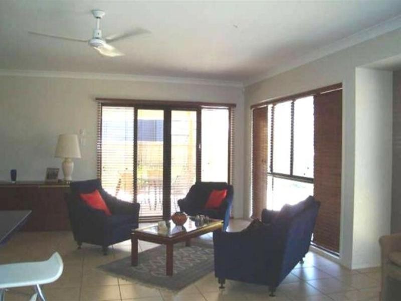 Sinnamon Park QLD 4073