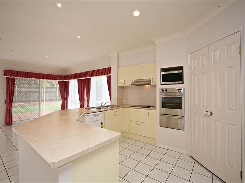 246 Westlake Drive, Westlake QLD 4074