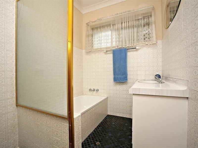 24 Cooranga Street, Jindalee QLD 4074