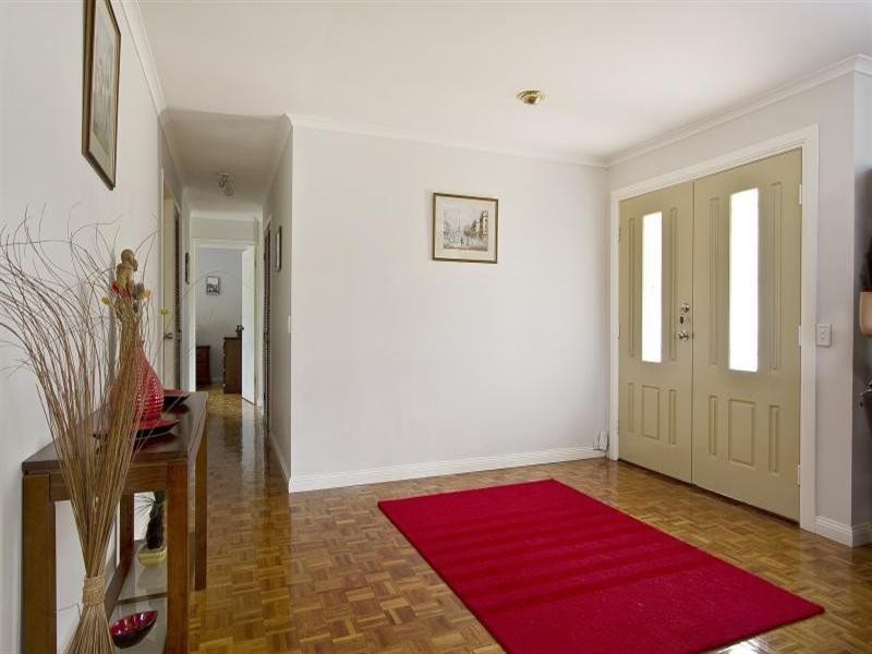 57 Hazelton Street, Riverhills QLD 4074