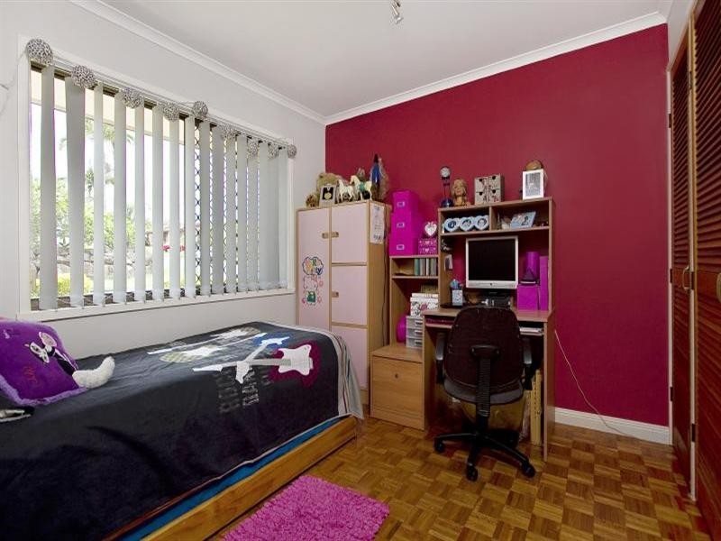 57 Hazelton Street, Riverhills QLD 4074